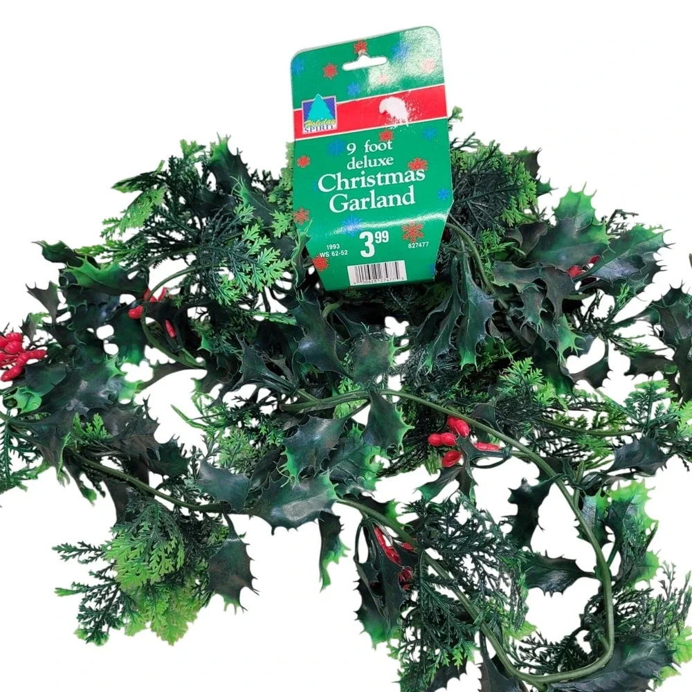 Holiday Spirit Christmas Garland 9ft Greenery Vintage 1993‎ Holly Berry Deluxe